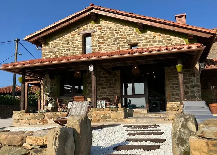 La Biescona De Lluces D'itaca Conexion Y Arraigo *