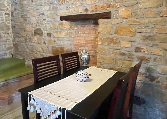 La Biescona De Lluces D'itaca Conexion Y Arraigo Ferienhaus