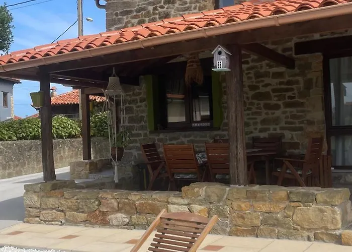 La Biescona De Lluces D'itaca Conexion Y Arraigo Luces