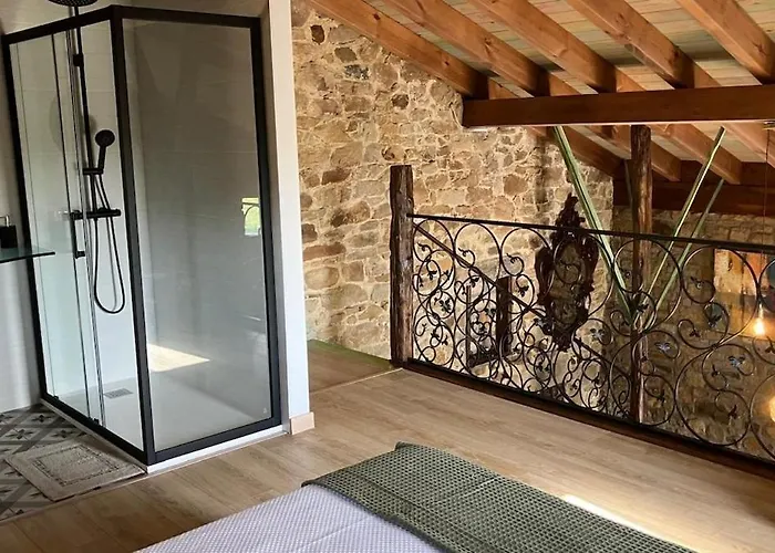 Vakantiehuis La Biescona De Lluces D'itaca Conexion Y Arraigo *