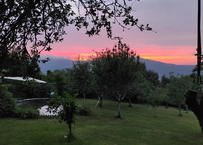 Vakantiehuis La Biescona De Lluces D'itaca Conexion Y Arraigo *