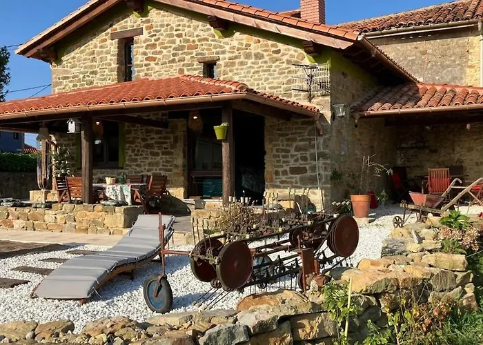 La Biescona De Lluces D'itaca Conexion Y Arraigo Luces