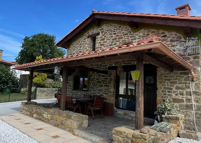 Vakantiehuis La Biescona De Lluces D'itaca Conexion Y Arraigo *