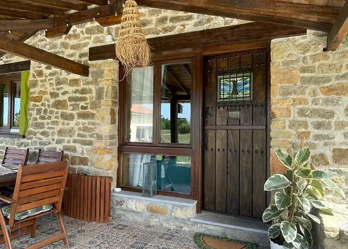 La Biescona De Lluces D'itaca Conexion Y Arraigo * Luces